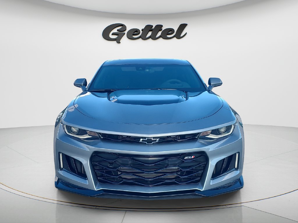 Used 2023 Chevrolet Camaro ZL1 RWD image 2