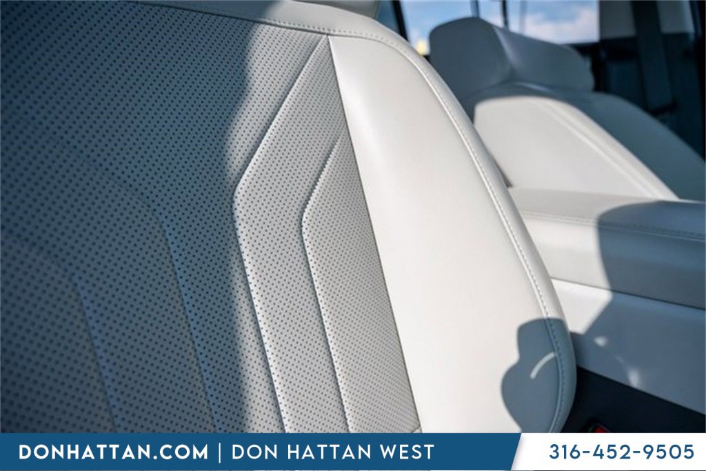 Used 2024 Hyundai Santa Fe SEL image 31