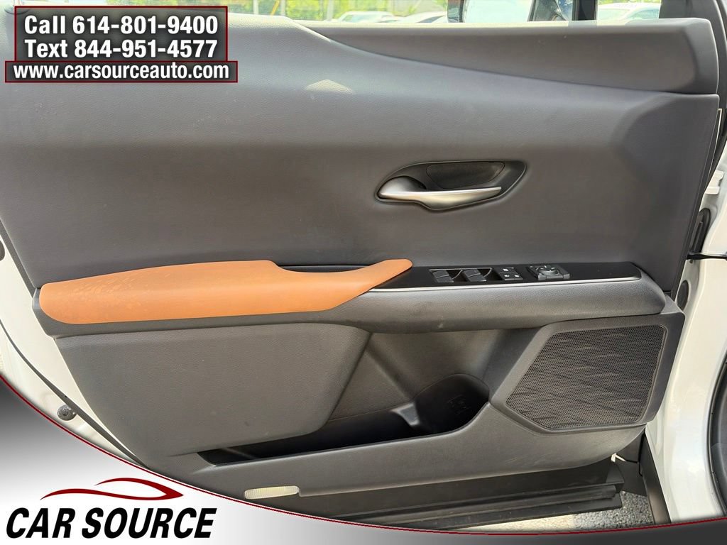 Used 2021 Lexus UX 250h w/ Accessory Package (Z1) AWD/4WD image 13