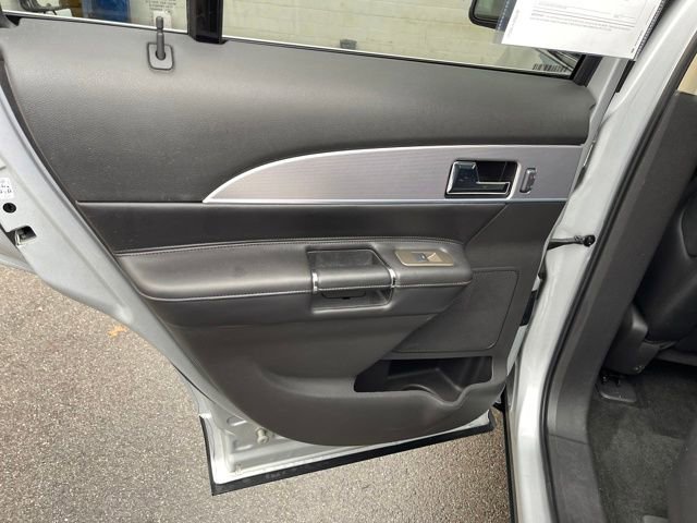 Used 2011 Lincoln MKX AWD w/ 102A Rapid Spec Order Code image 30