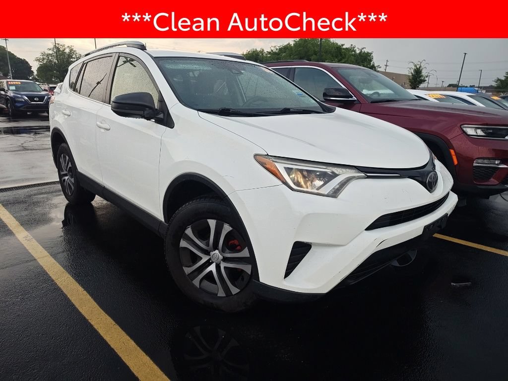Used 2018 Toyota RAV4 LE w/ All Weather Liner Package AWD/4WD image 3