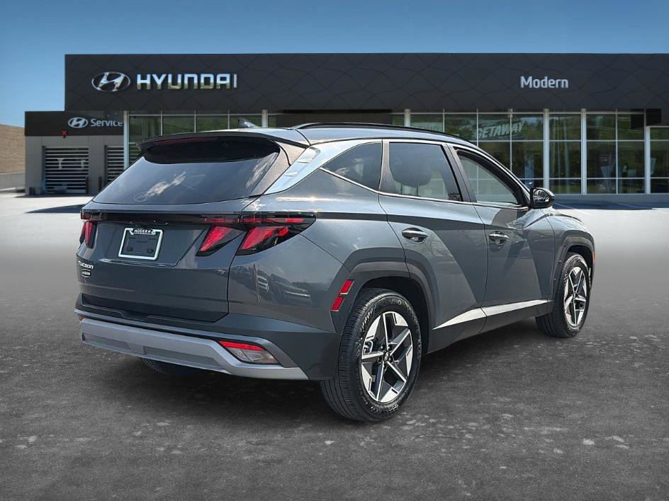 Certified 2025 Hyundai Tucson SEL image 3