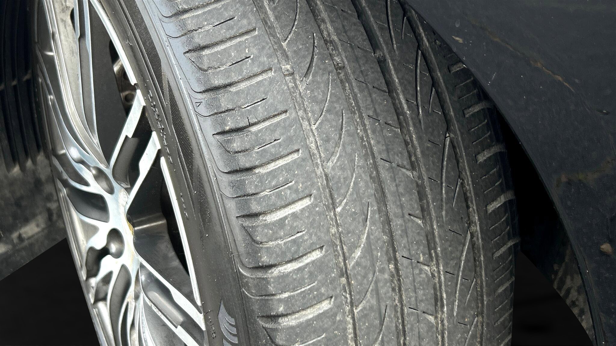 Used 2015 Porsche Panamera 4S image 53