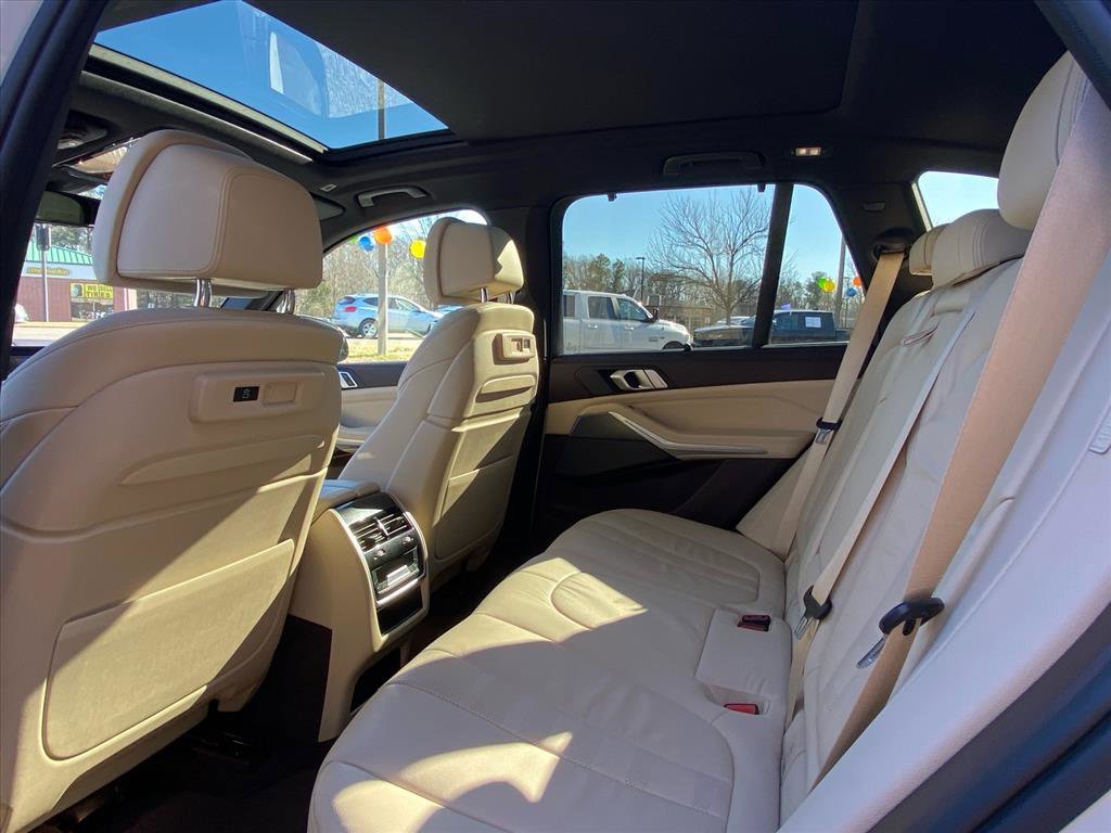 Used 2019 BMW X5 xDrive40i w/ Executive Package image 20