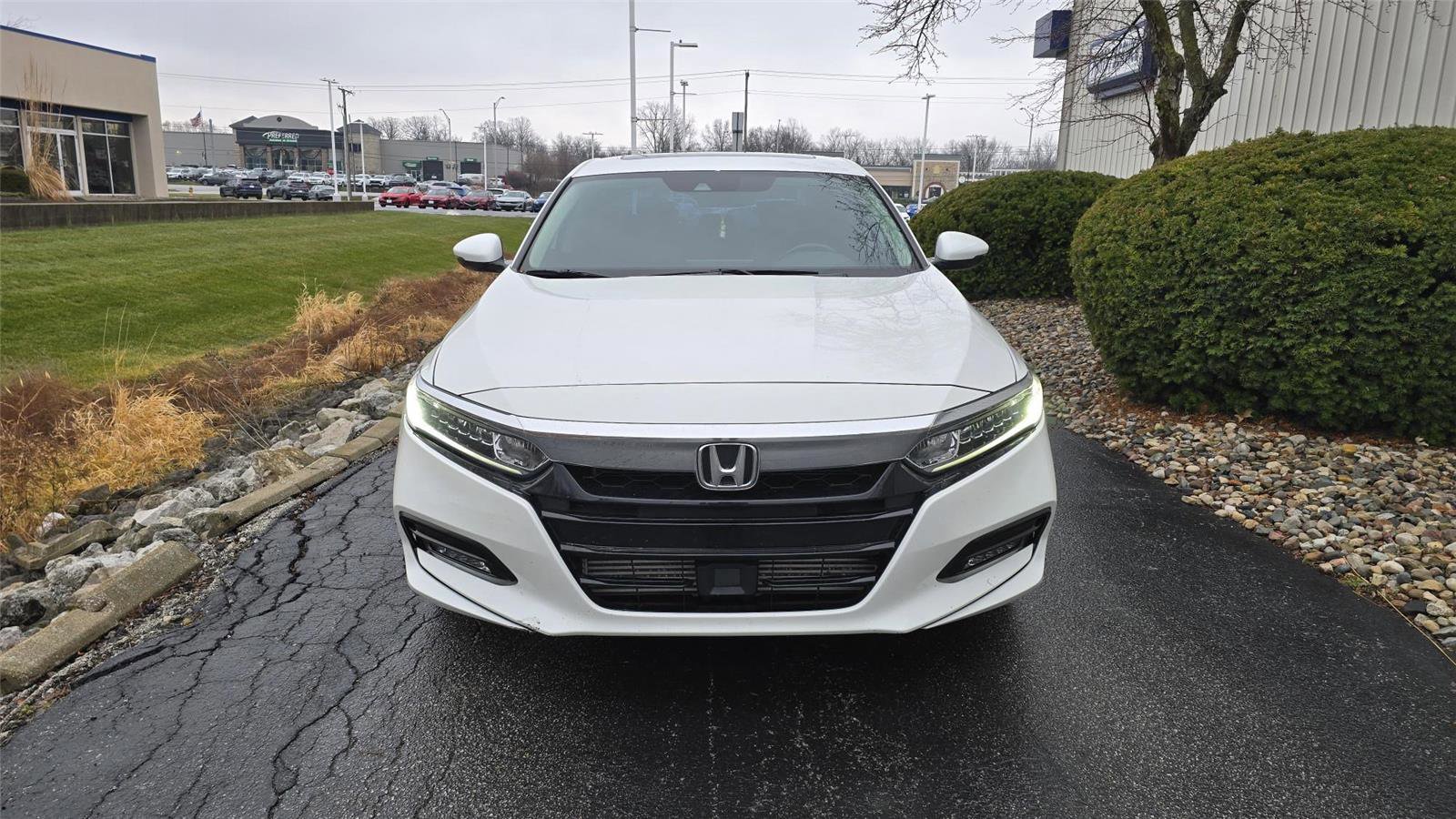 Used 2019 Honda Accord EX-L image 2