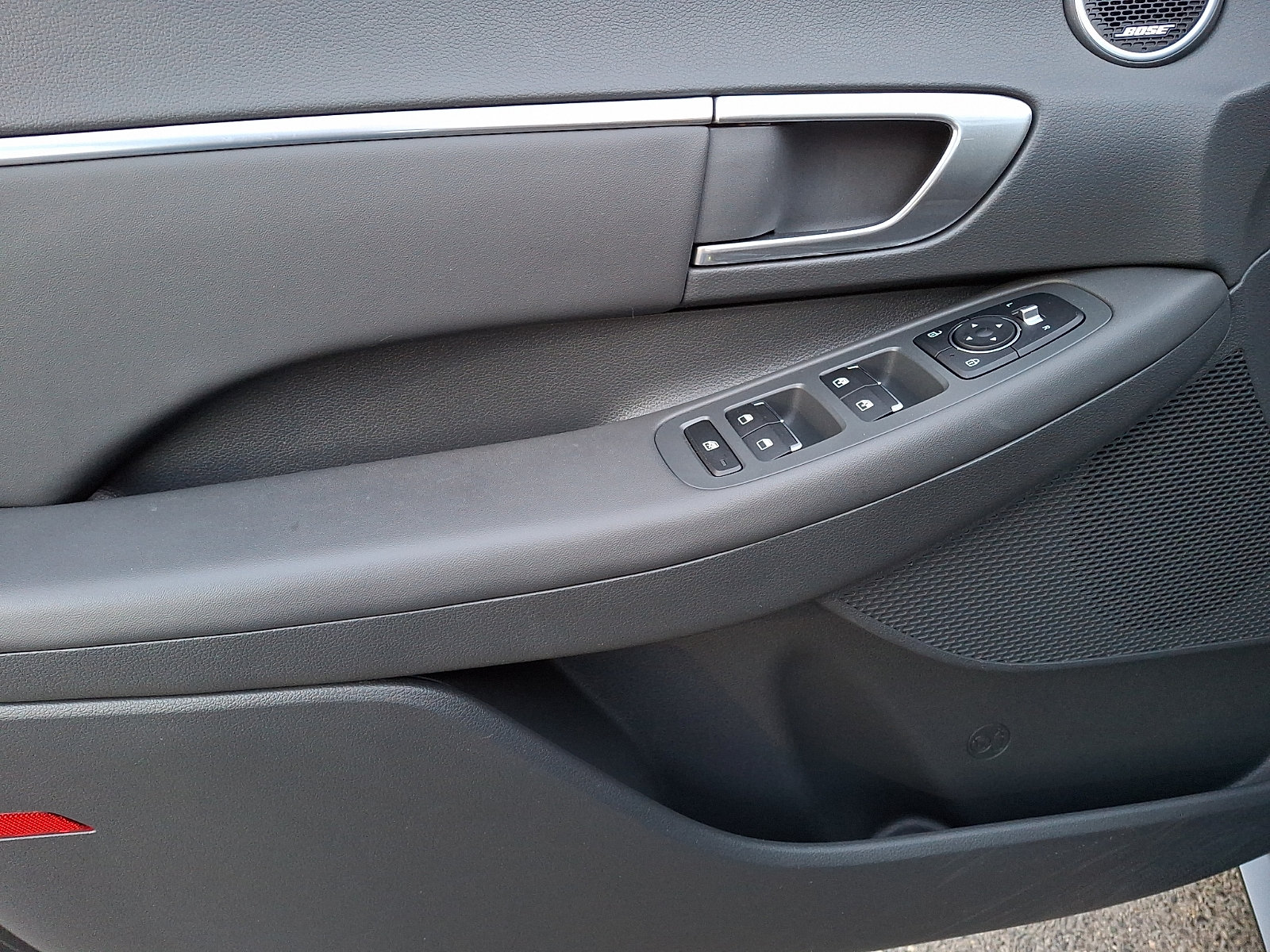 Certified 2023 Hyundai Sonata SEL Plus w/ Preferred Accessory Package FWD image 13