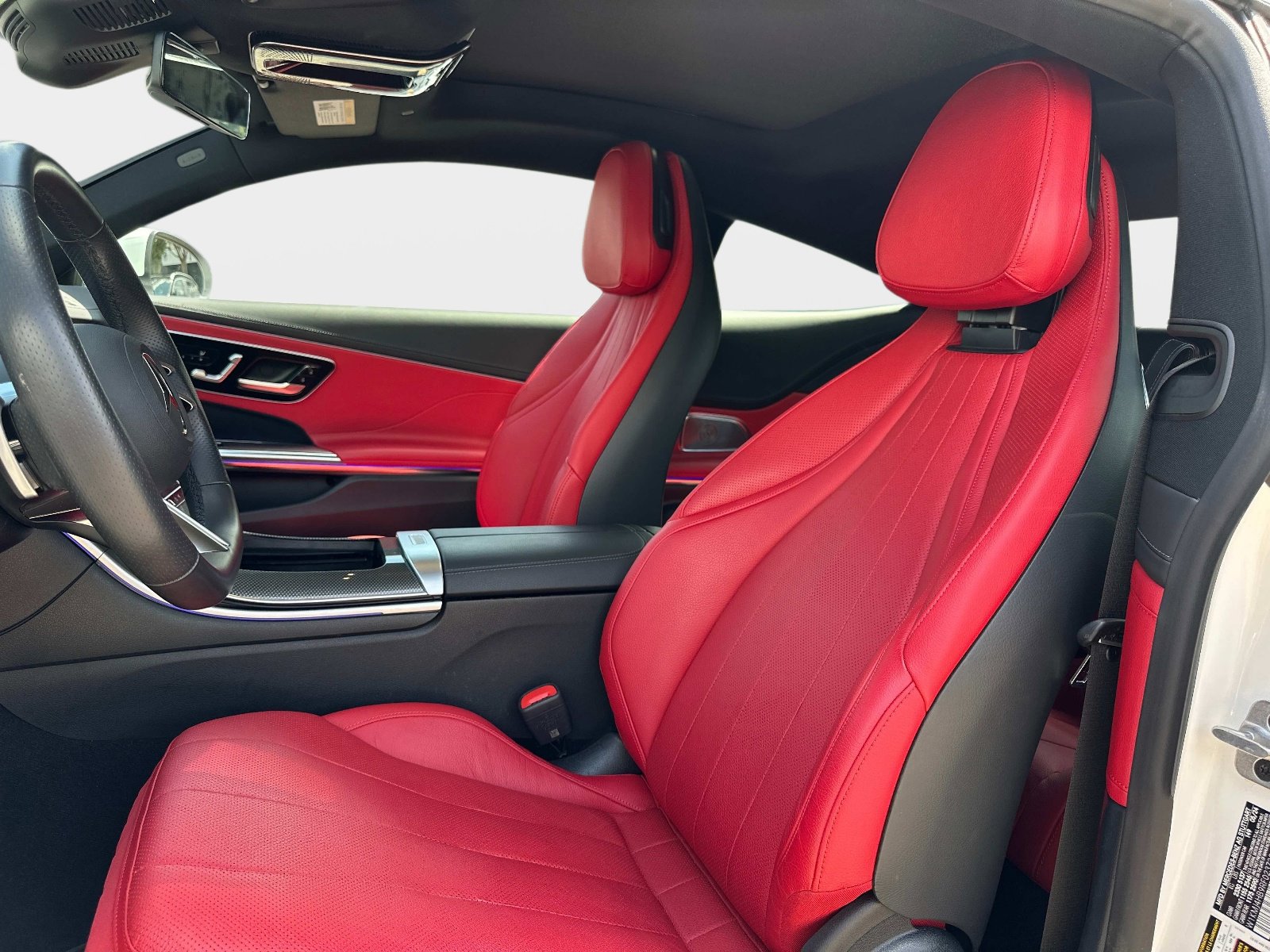 Used 2024 Mercedes-Benz CLE 300 4MATIC Coupe image 13