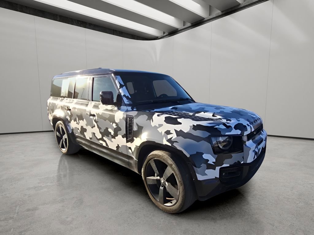Used 2023 Land Rover Defender 130 X-Dynamic SE image 11