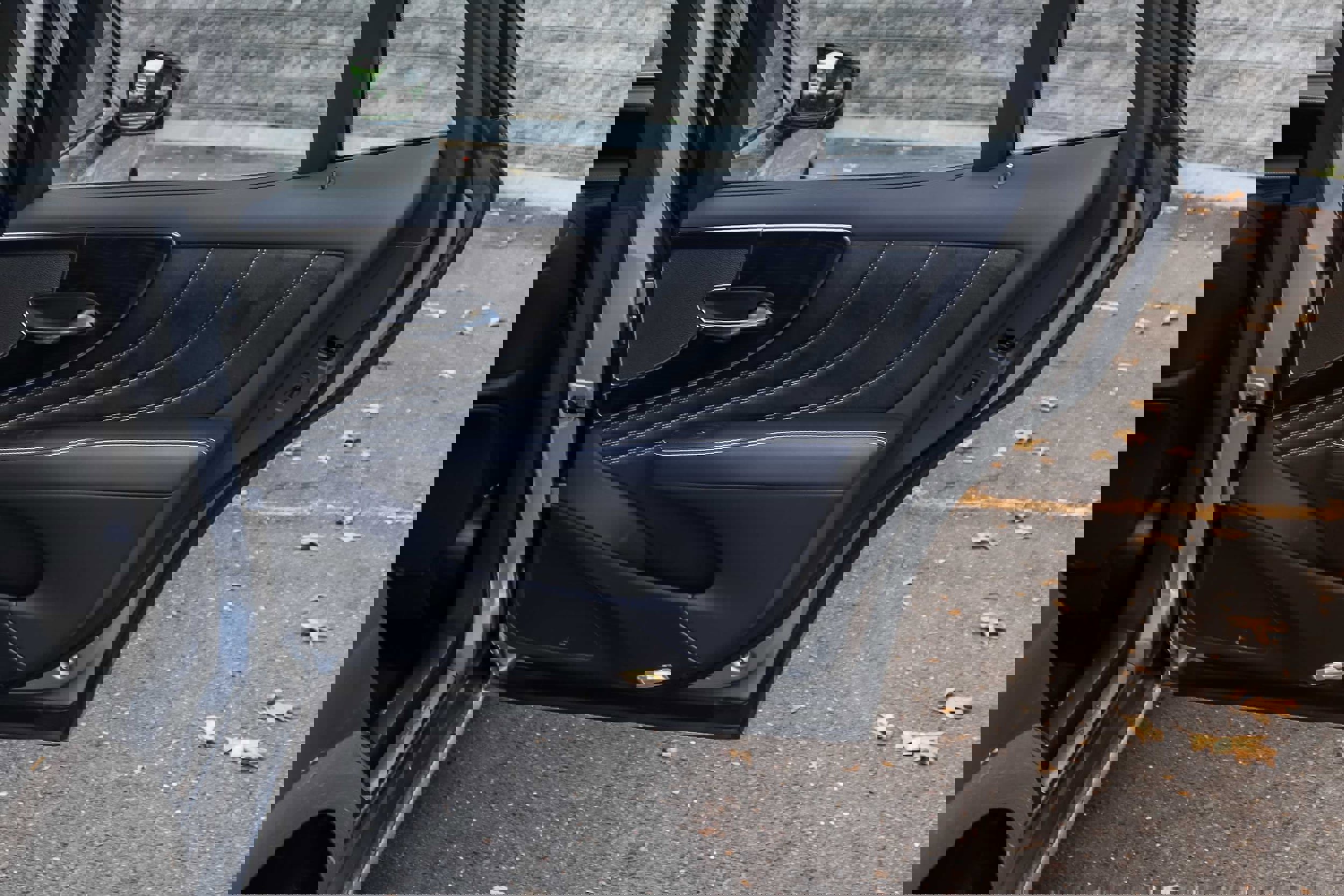 Used 2024 Lexus LS 500 AWD w/ Interior Upgrade Package image 16