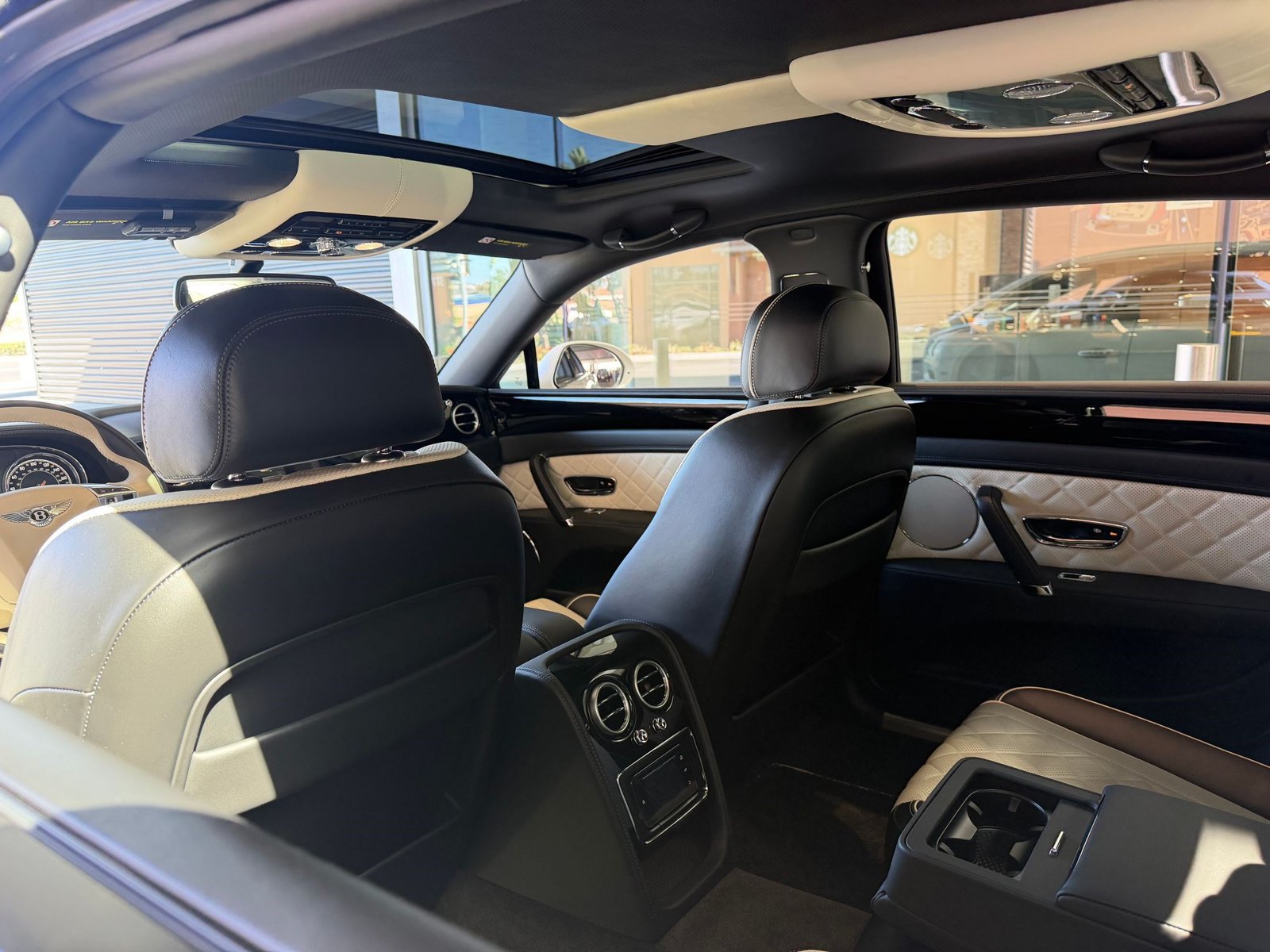 Certified 2018 Bentley Flying Spur S V8 AWD/4WD image 14