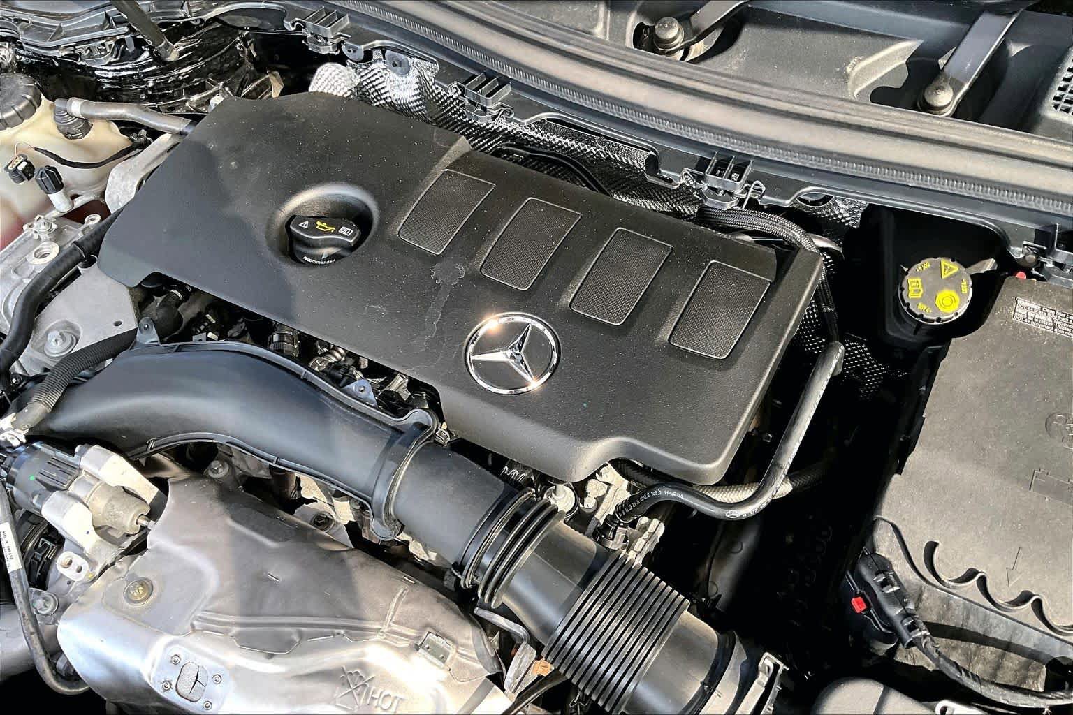 Certified 2023 Mercedes-Benz GLA 250 4MATIC w/ Premium Package image 33