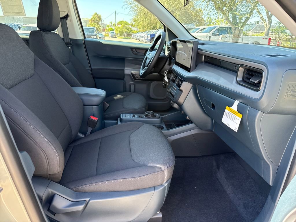 New 2025 Ford Maverick XL w/ Equipment Group 102A image 21