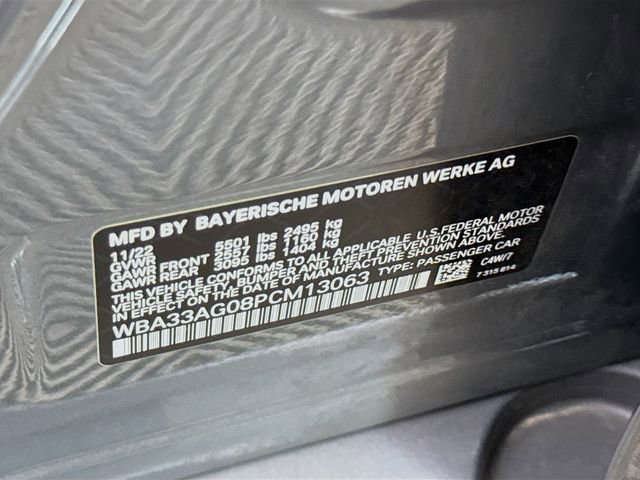 Used 2023 BMW 530e xDrive w/ Premium Package image 33