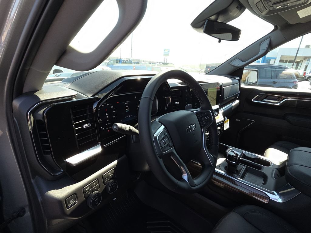 New 2026 Chevrolet Silverado 1500 LT Trail Boss w/ Convenience Package II AWD/4WD image 15