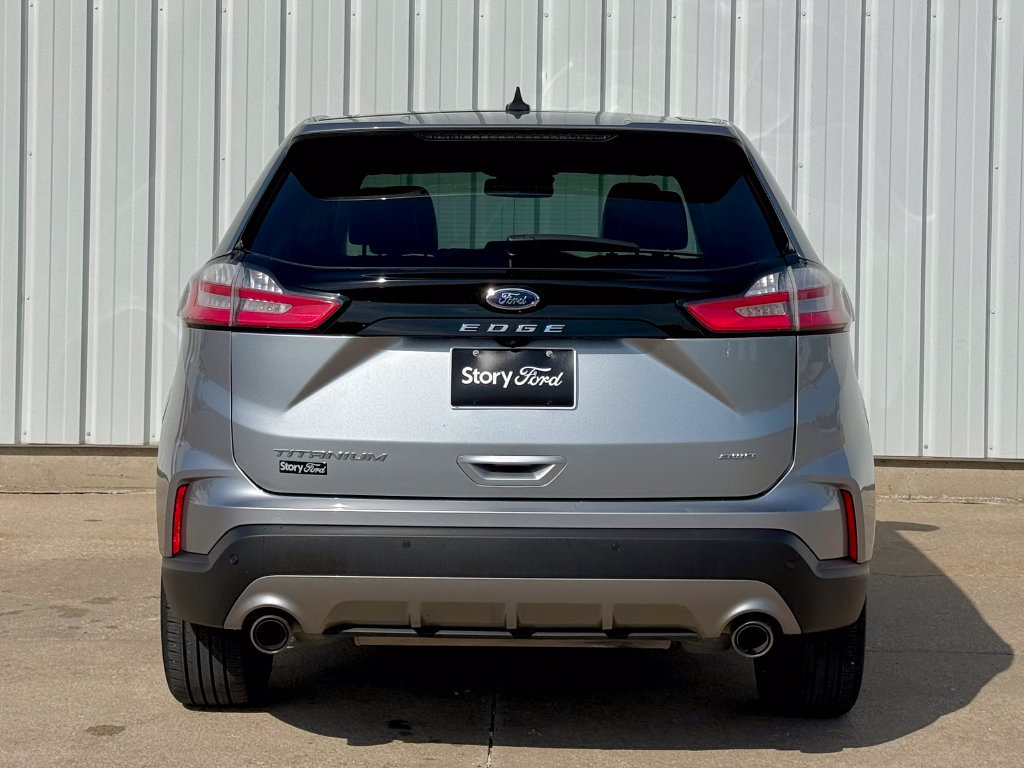 Used 2024 Ford Edge Titanium AWD/4WD image 5