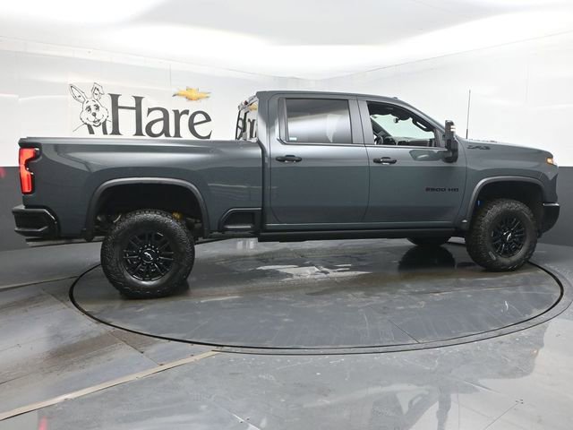 New 2026 Chevrolet Silverado 2500 ZR2 w/ LPO, Dark Essentials Package image 15