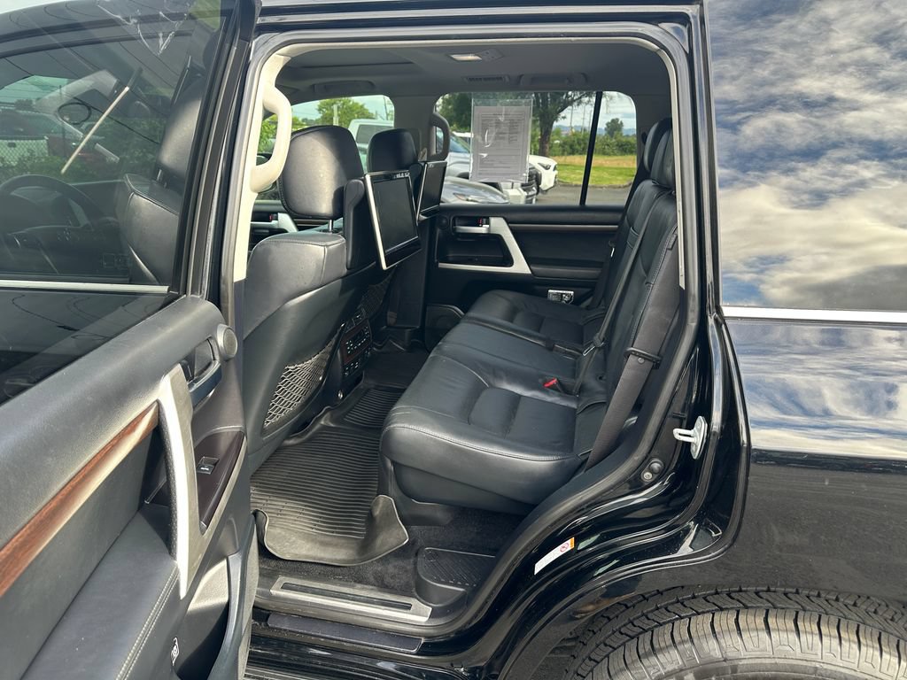 Used 2016 Toyota Land Cruiser AWD/4WD image 14