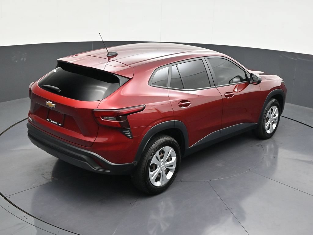 Used 2024 Chevrolet Trax LS FWD image 20