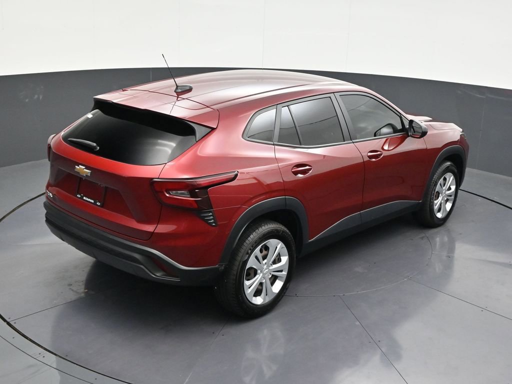Used 2024 Chevrolet Trax LS FWD image 20