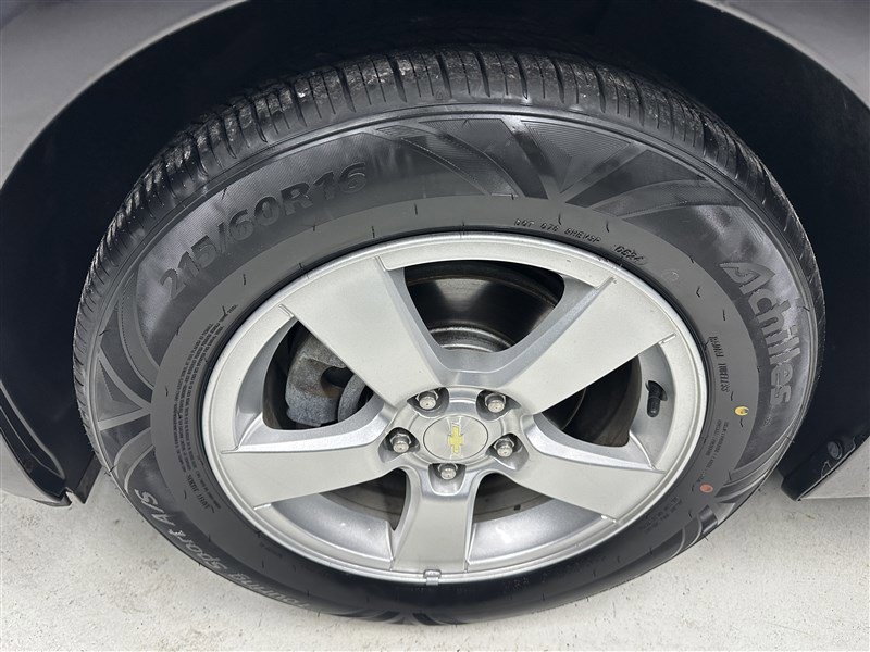Used 2014 Chevrolet Cruze LT FWD image 15