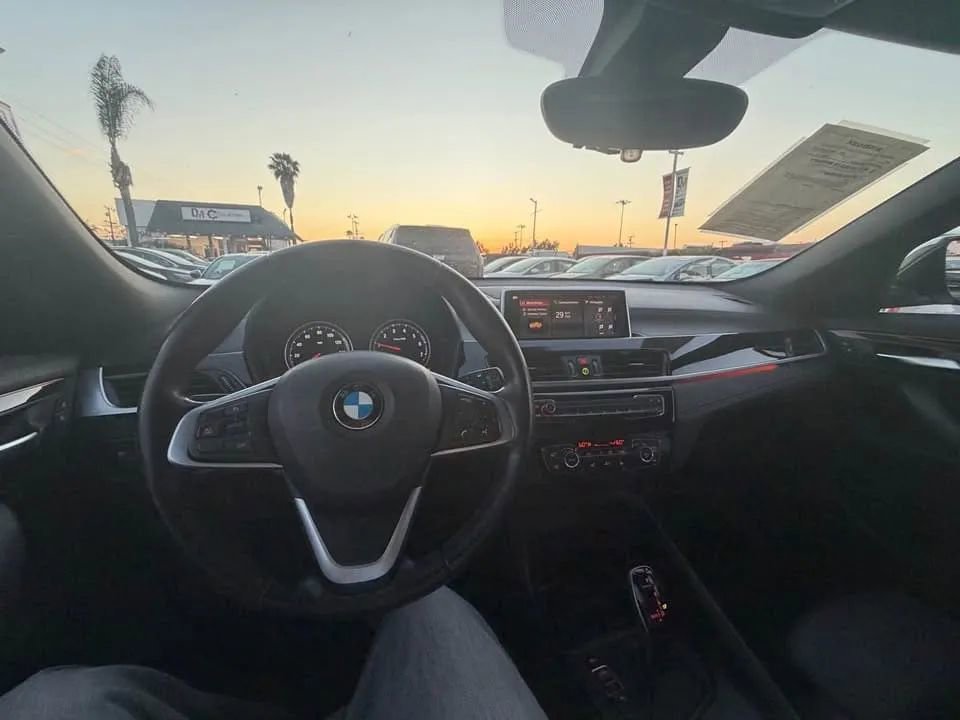 Used 2022 BMW X2 sDrive28i w/ Convenience Package FWD image 6