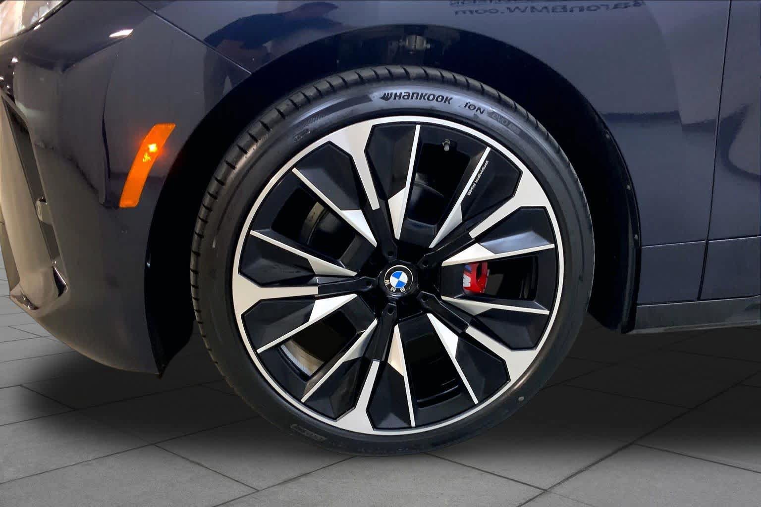 Used 2026 BMW iX M70 AWD/4WD image 10