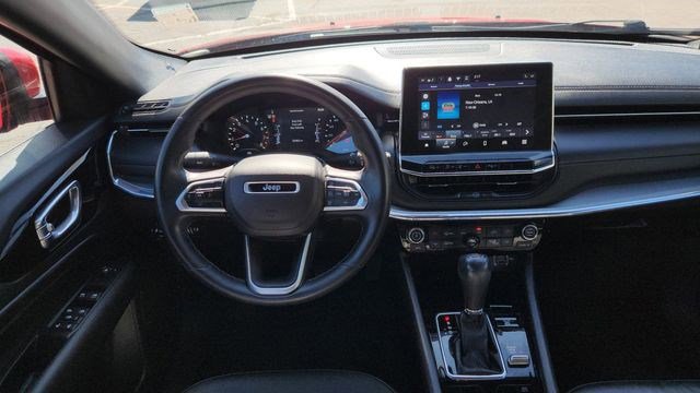 Used 2022 Jeep Compass Limited image 26