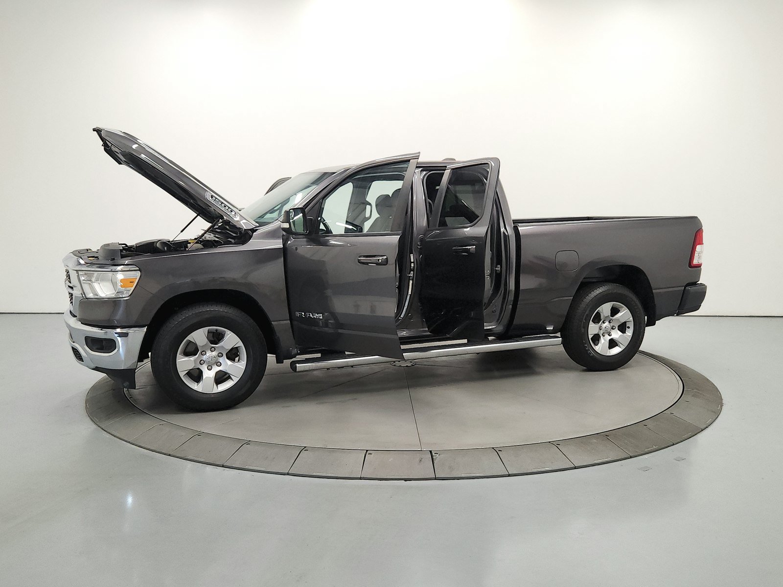 Used 2022 RAM 1500 Big Horn RWD image 13