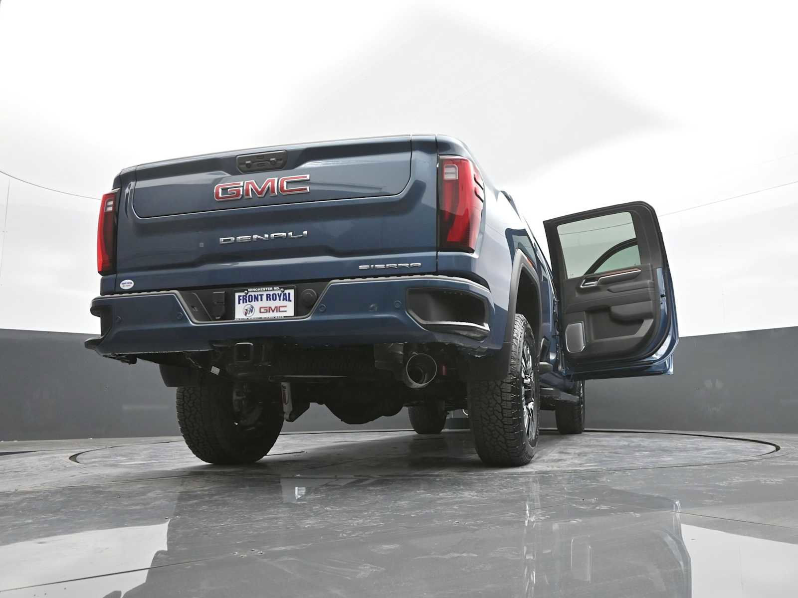 New 2026 GMC Sierra 2500 Denali w/ Denali Reserve Package AWD/4WD image 48