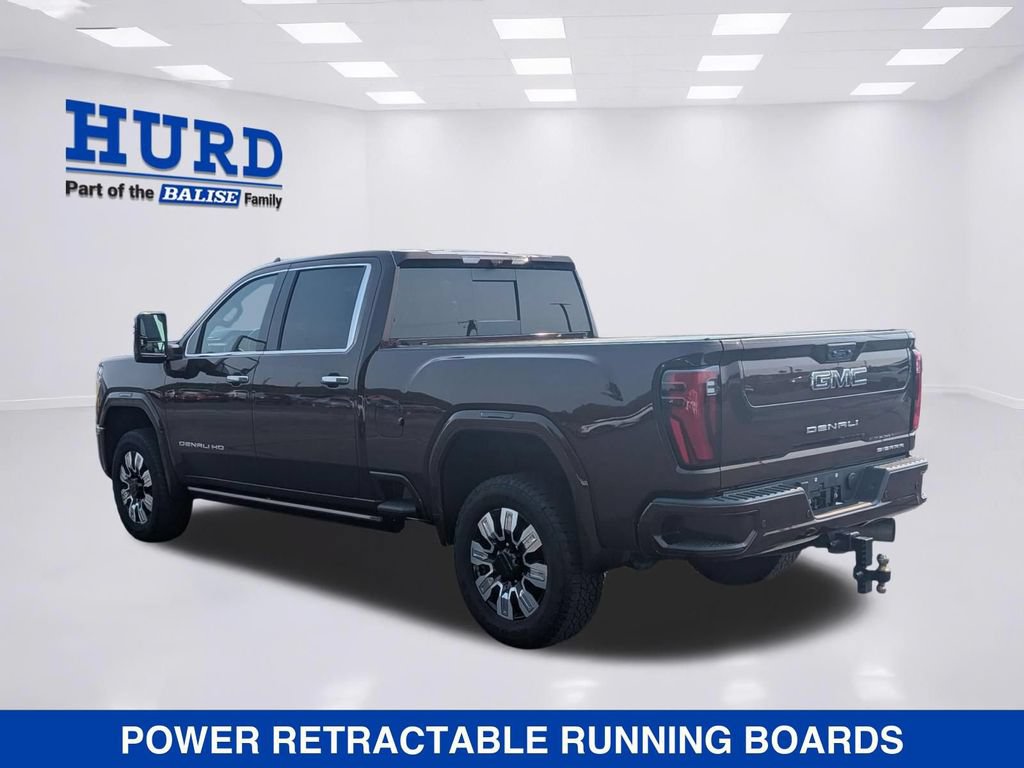 Used 2024 GMC Sierra 2500 Denali Ultimate AWD/4WD image 5