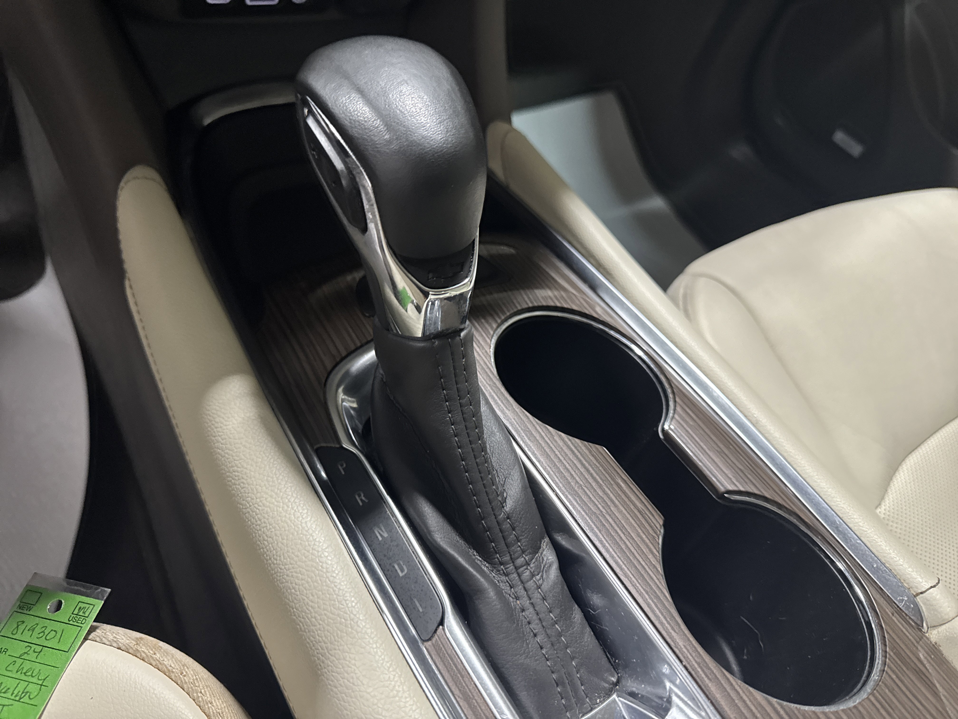 Used 2024 Chevrolet Malibu LT image 24