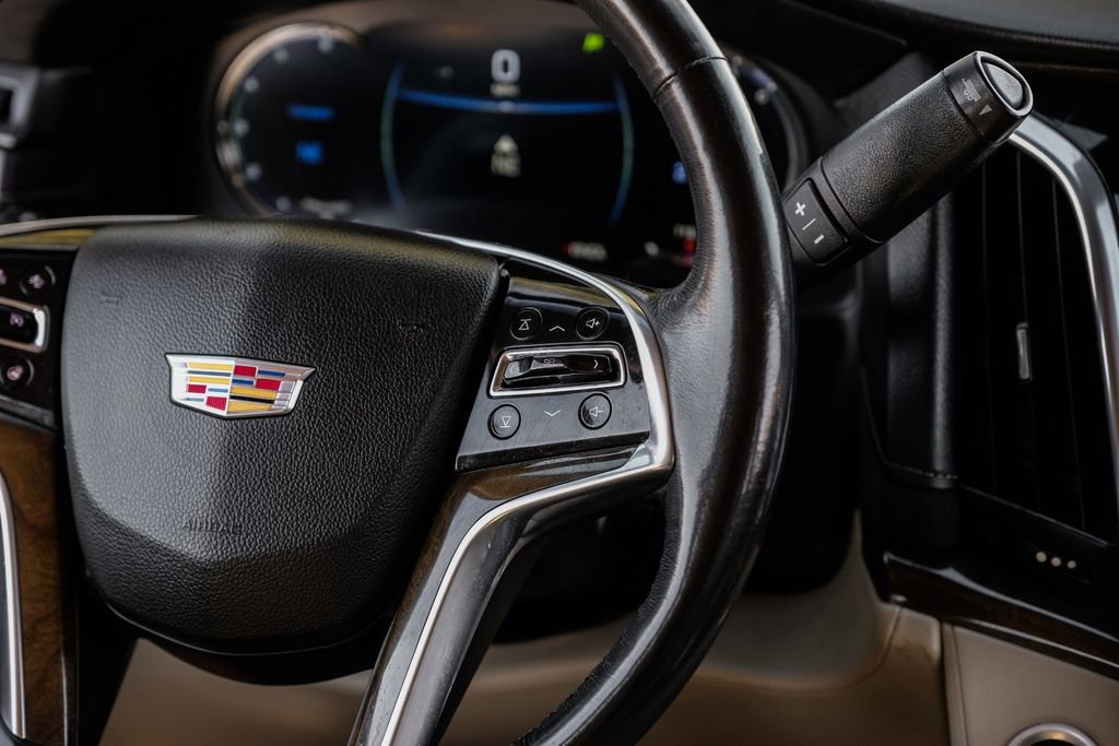 Used 2020 Cadillac Escalade ESV Premium Luxury image 15
