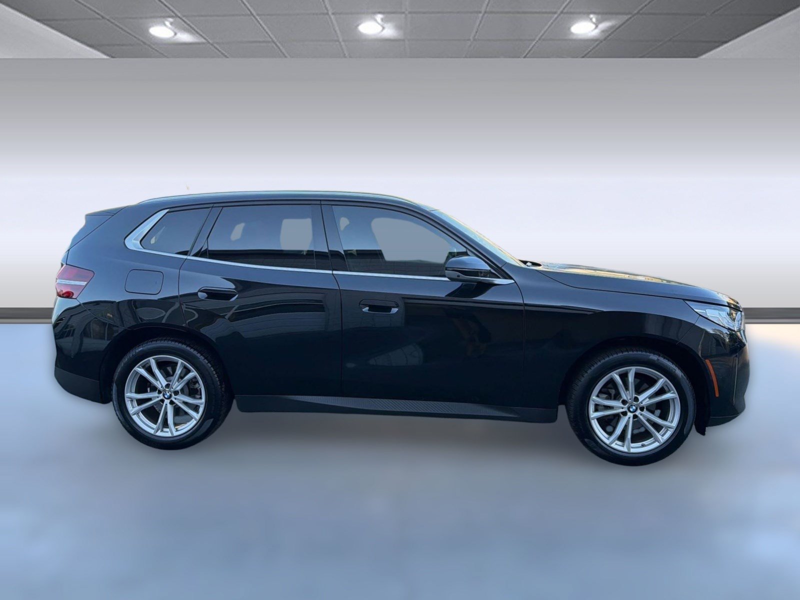 Used 2025 BMW X3 xDrive30i w/ Premium Package AWD/4WD image 8