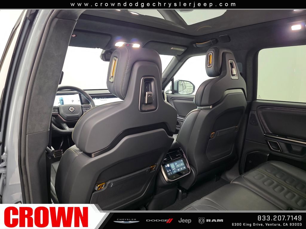 Used 2024 Rivian R1S Adventure AWD/4WD image 27