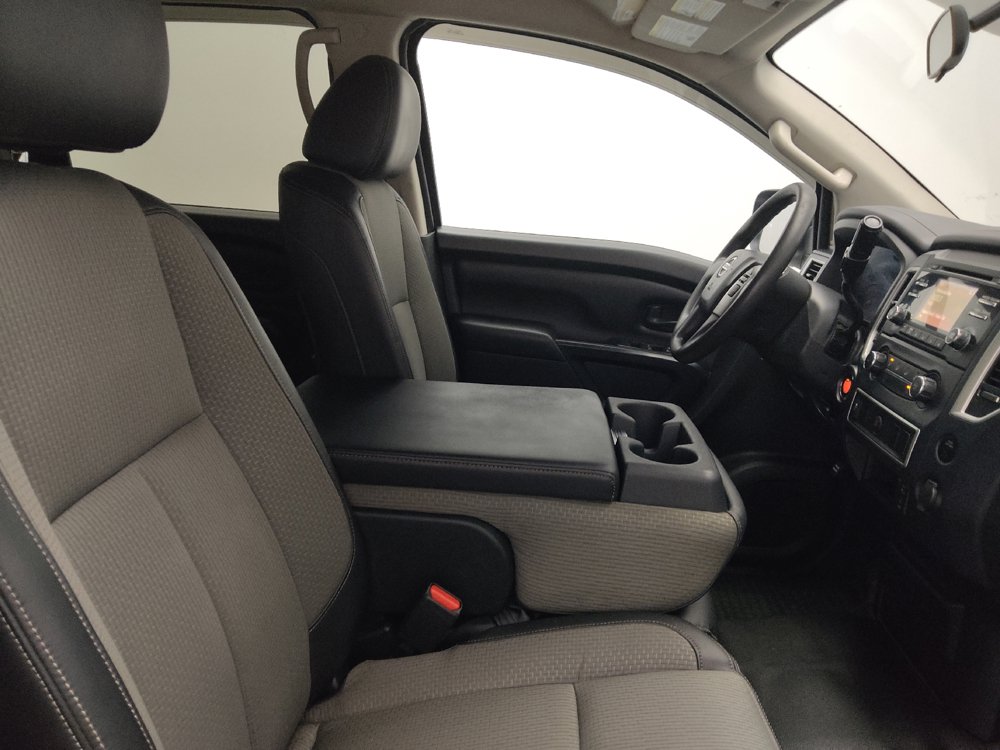 Used 2017 Nissan Titan S RWD image 21