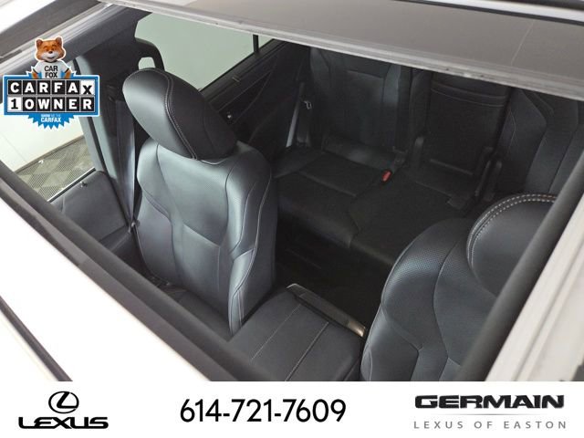 Used 2024 Lexus LX 600 4WD w/ Luxury Package image 33