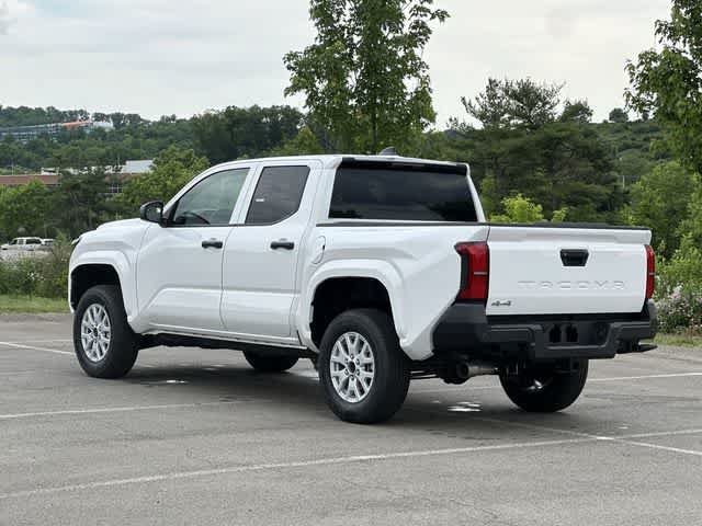 New 2024 Toyota Tacoma SR w/ SR Upgrade Package AWD/4WD image 31