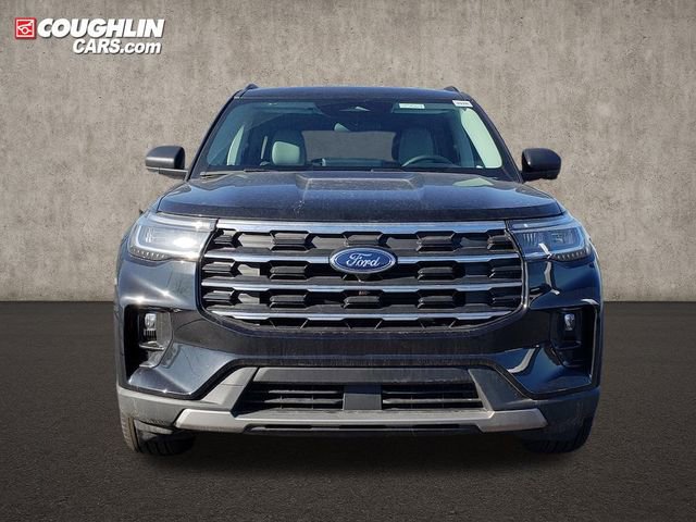 New 2026 Ford Explorer Active image 2