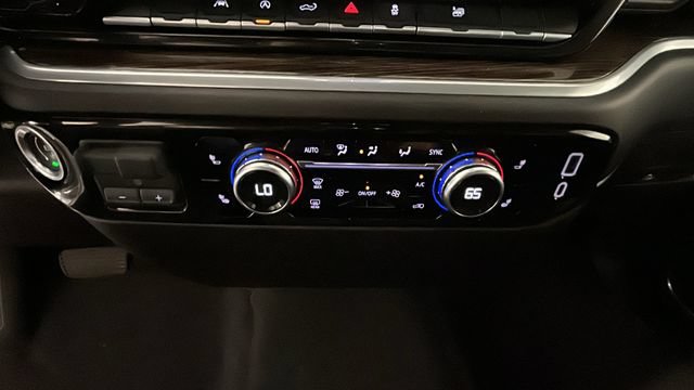New 2026 GMC Sierra 1500 SLE AWD/4WD image 22