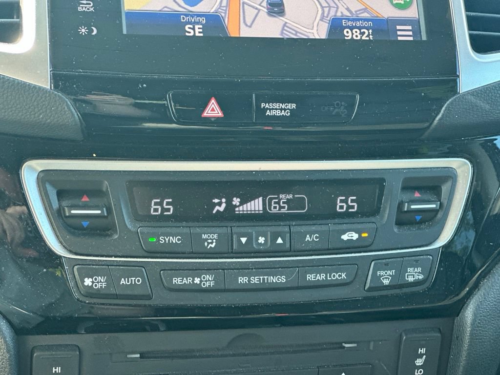 Used 2017 Honda Pilot Touring image 25