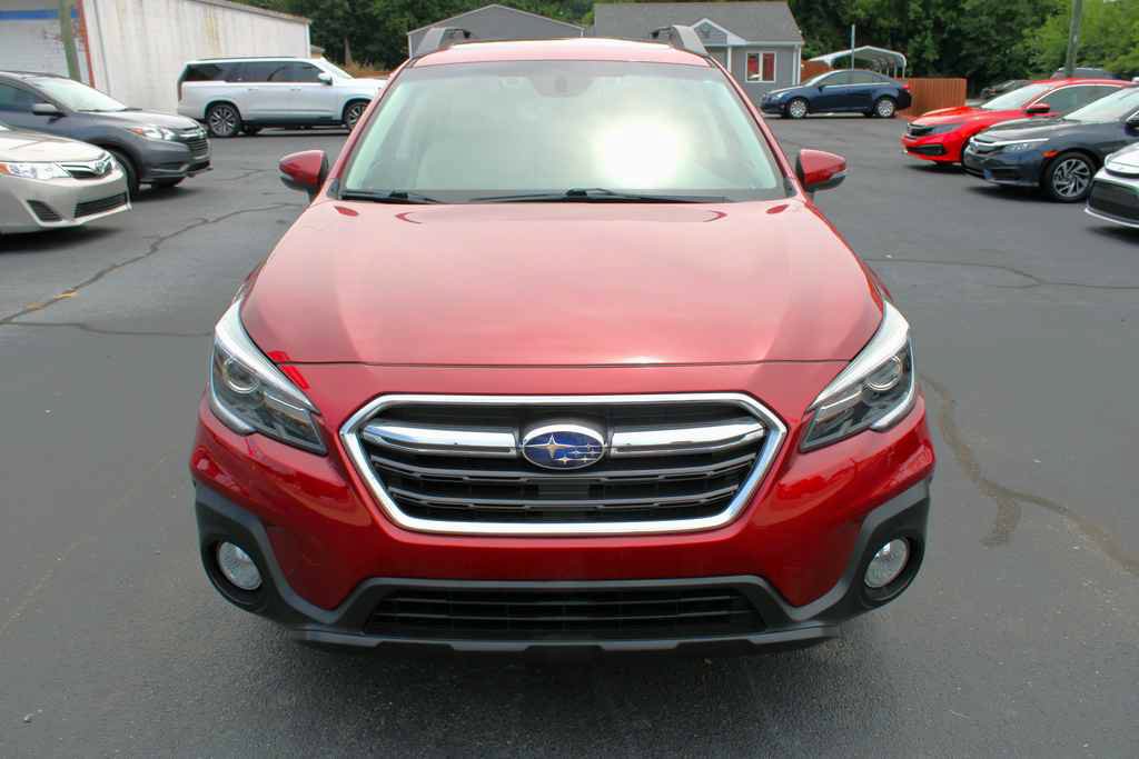Used 2018 Subaru Outback 2.5i Limited AWD/4WD image 3