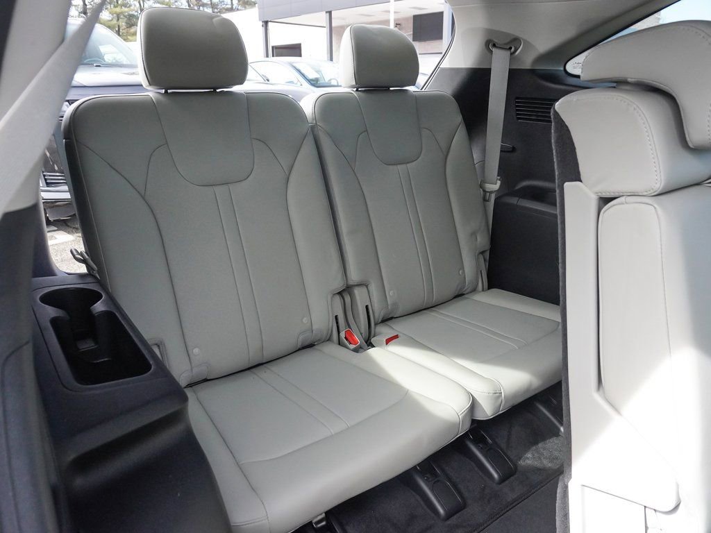 Used 2022 Kia Sorento S w/ Panoramic Sunroof Package image 33