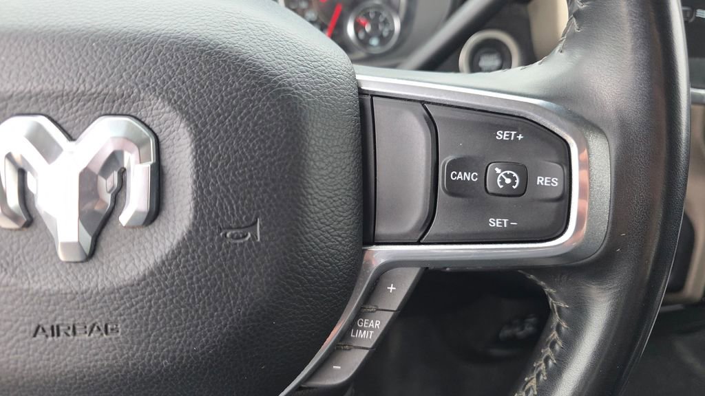 Used 2024 RAM 2500 Laramie image 15