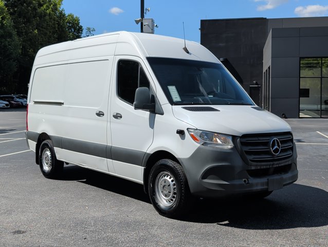 Used 2020 Mercedes-Benz Sprinter 2500 image 4