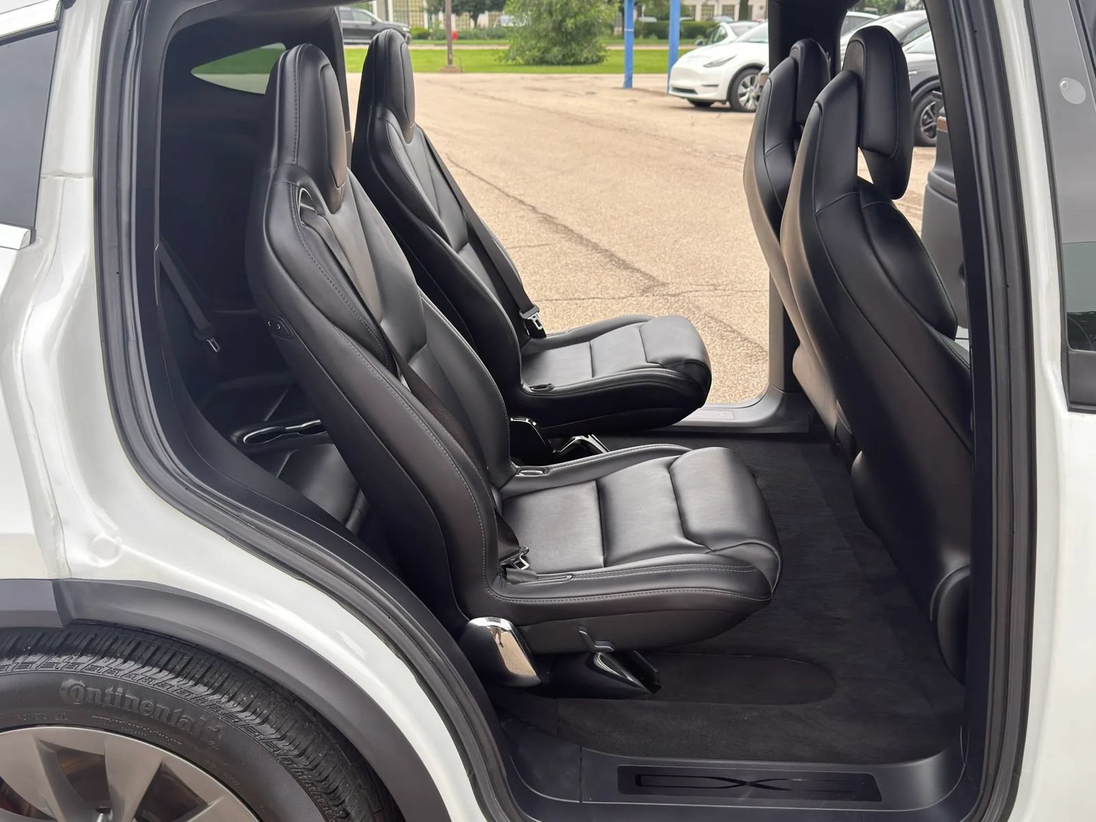 Used 2018 Tesla Model X P100D AWD/4WD image 25