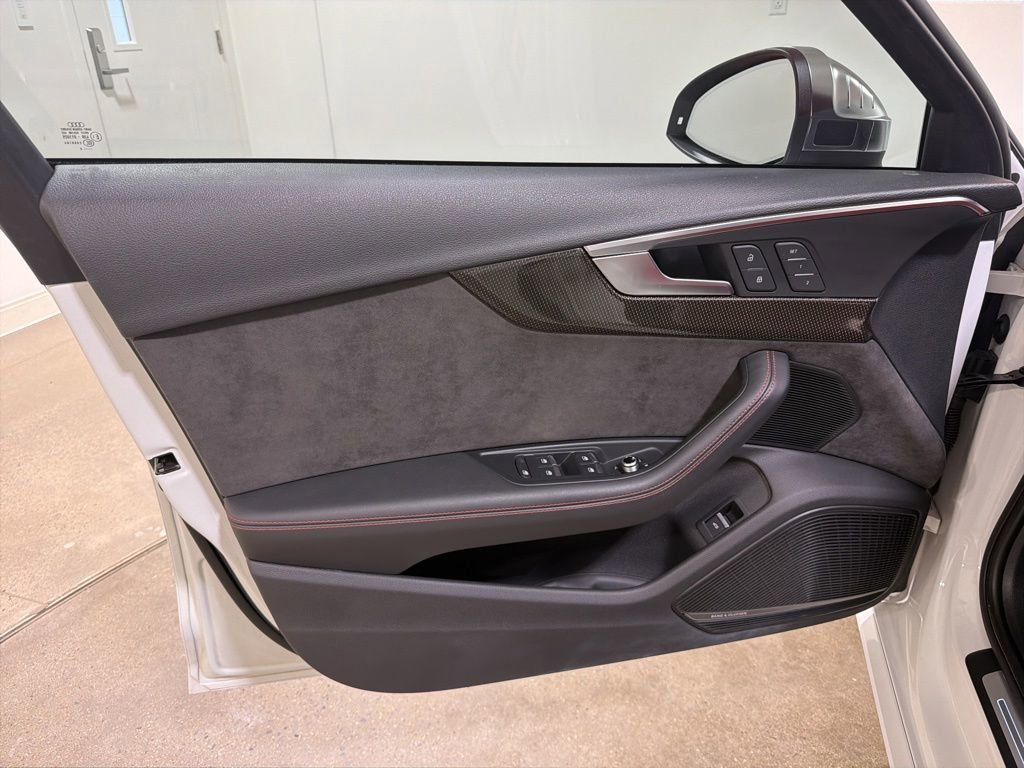 Used 2019 Audi S4 Premium Plus w/ Premium Plus Package AWD/4WD image 9