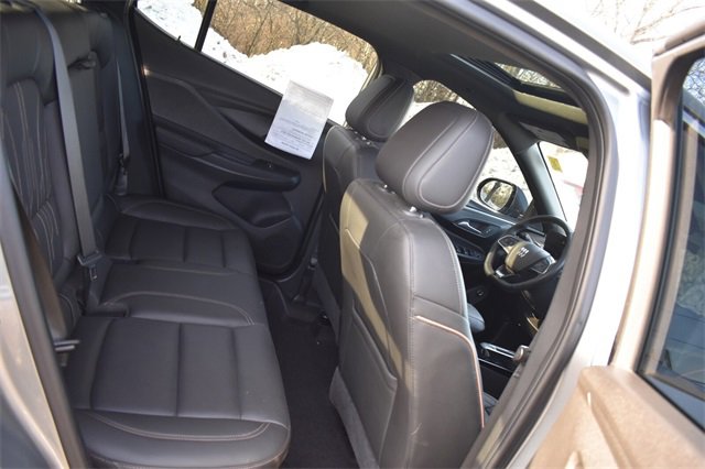 Certified 2024 Buick Envista Avenir image 16