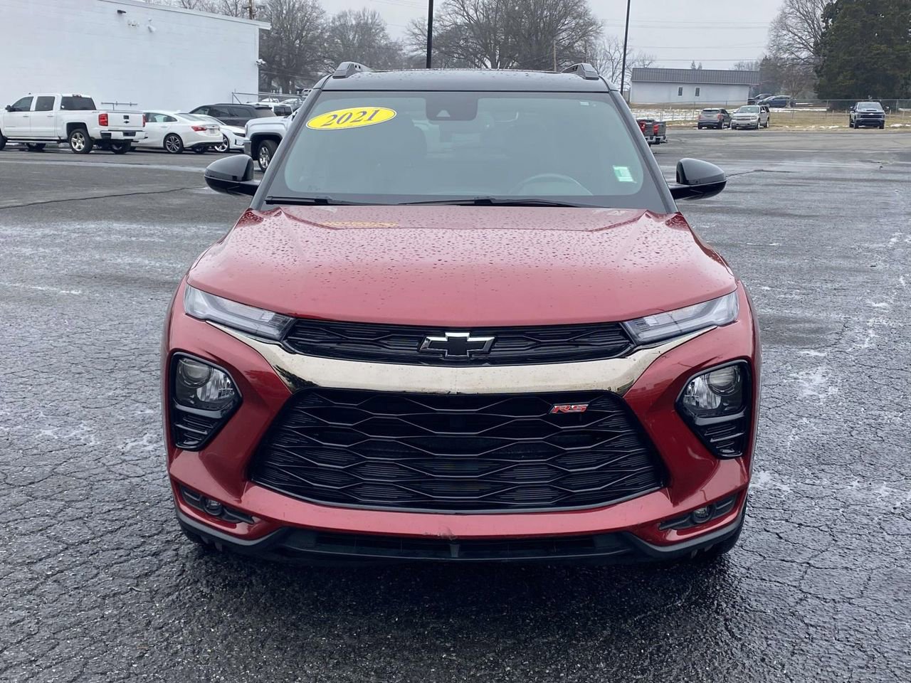 Used 2021 Chevrolet TrailBlazer RS w/ Sun and Liftgate Package image 2