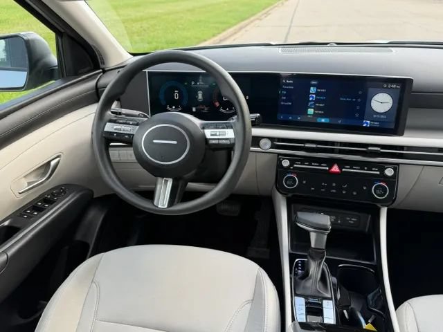 Used 2025 Hyundai Tucson SEL FWD image 29