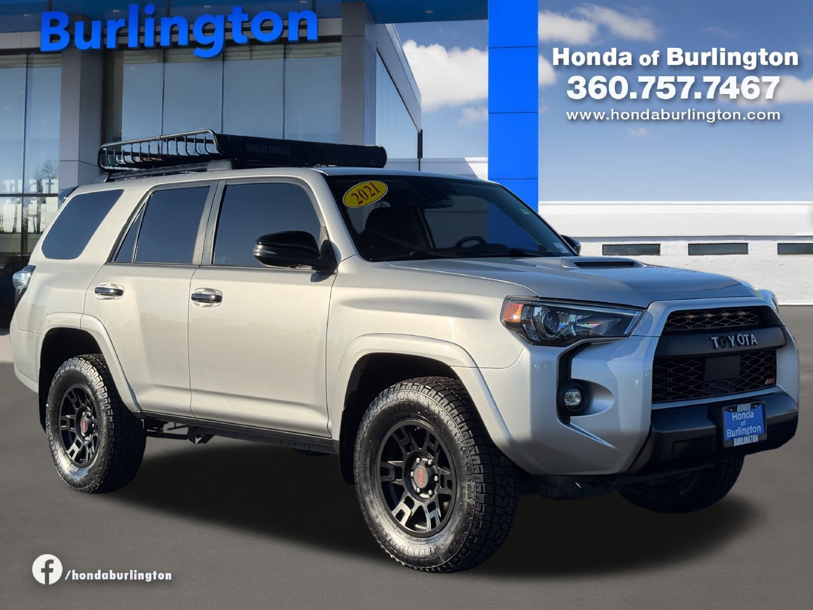 Used 2021 Toyota 4Runner Venture w/ Moonroof Package AWD/4WD image 8